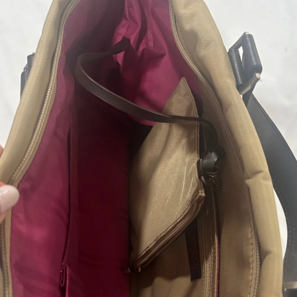 Tan Tumi |Bag